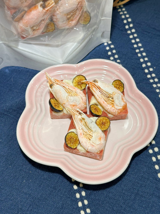 Sweet Shrimp & Blueberry Cubes